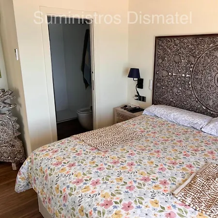 Appartamento 5 Estrellas Lujo Frente Al Mediterráneo 2 *